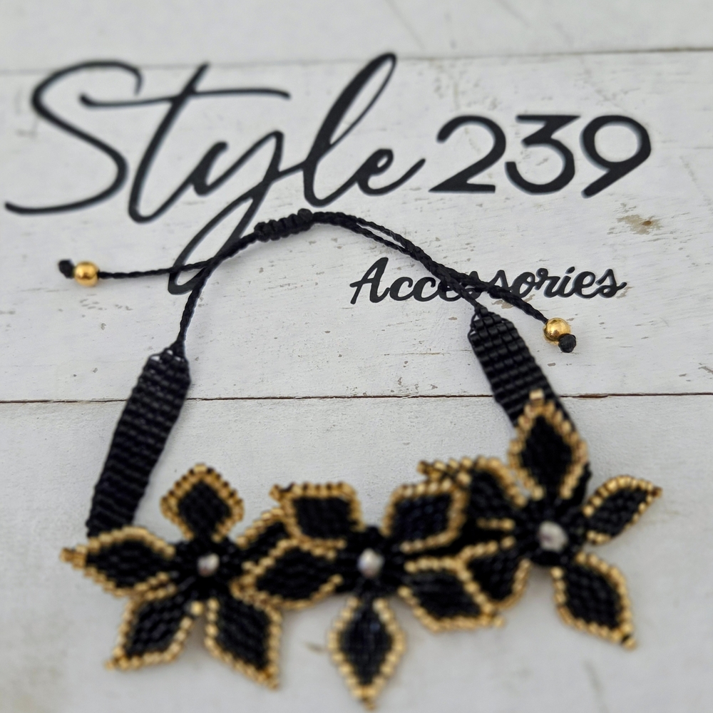 Miyuli Flower Adjustable Bracelet in Black and Gold